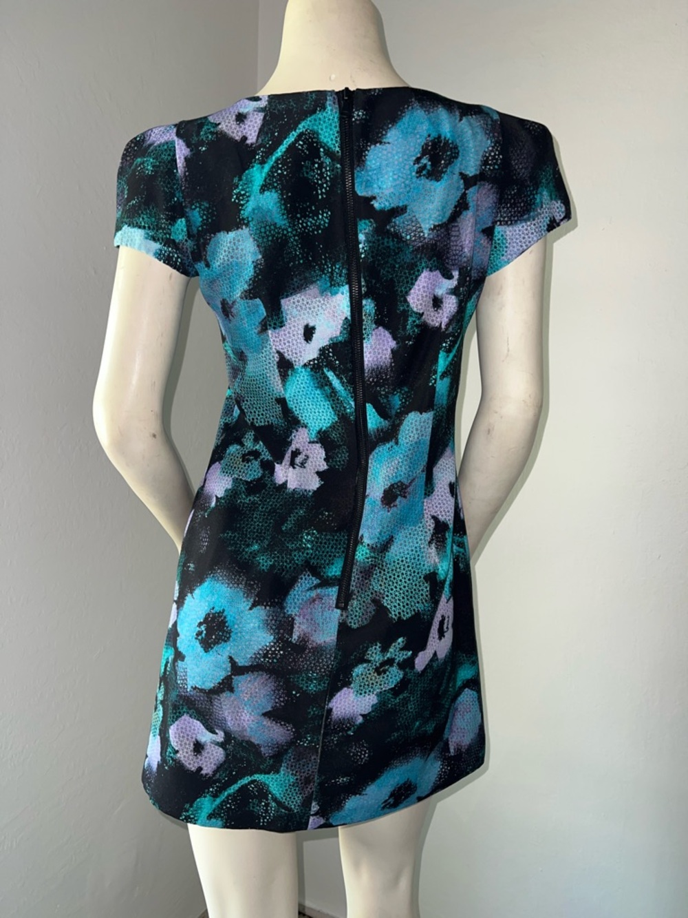 Milly Floral Mini Dress Cocktail 80's Party Puff Sleeves . Size 6. - Picture 3 of 6